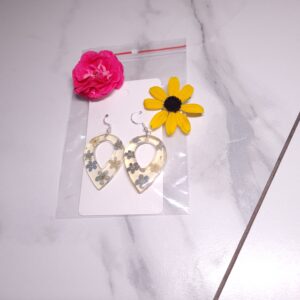 Kolczyki niezapominajki odwrócona kropla